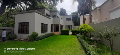 House For Rent in Melrose North, Johannesburg